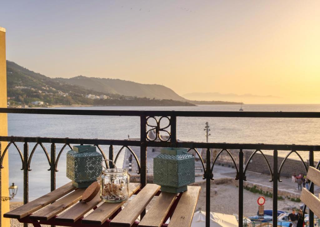 Devalu Casa Del Mare Apartment Cefalu Ngoại thất bức ảnh